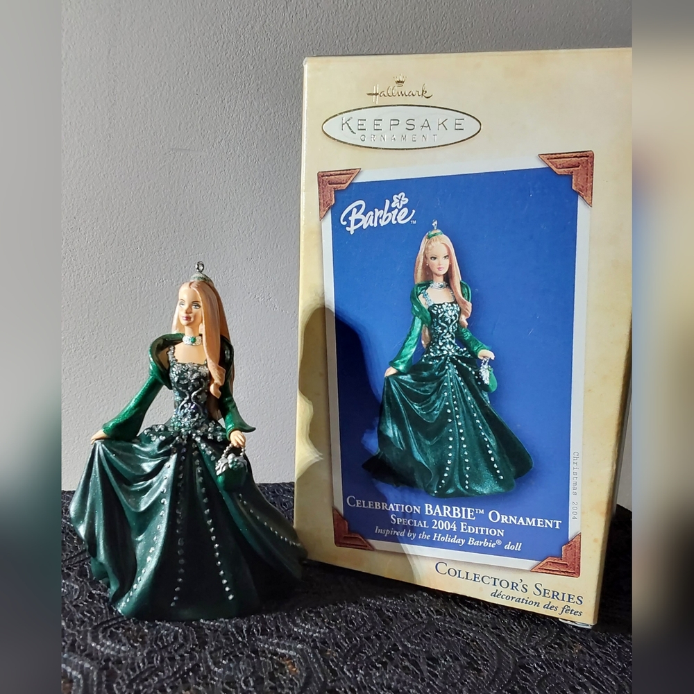 BARBIE SPECIAL EDITION 2004 ORNAMENT